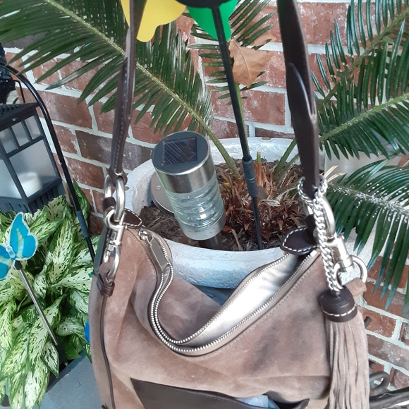 HOBO TYPE BAG BY MICHEAL KORS - Picture 5 of 6